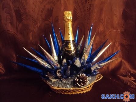 Корзинка конфет с шампанским 1 