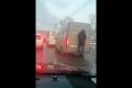 На запятках "Газели": южносахалинцы открывают новый способ передвижения