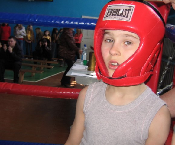 Юный боксёр
Фотограф: сынок
На ринге

Просмотров: 1325
Комментариев: 0