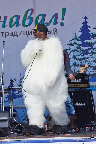 Бурая сущность Белого медведя )))
Фотограф: VictorV

Просмотров: 820
Комментариев: 0