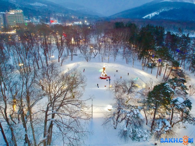 Маленький каток в парке.
Фотограф: Tsygankov Yuriy

Просмотров: 846
Комментариев: 0