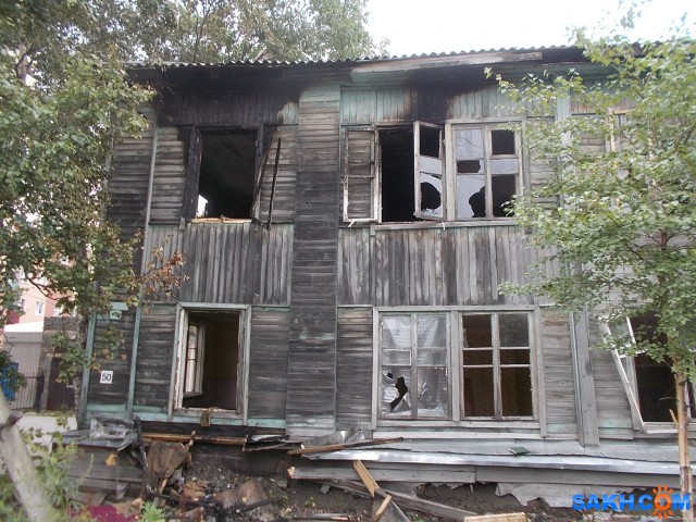 Дом по ул. Невельской, 50, подлежащий сносу, после пожара 03.09.16 г.

Просмотров: 889
Комментариев: 0