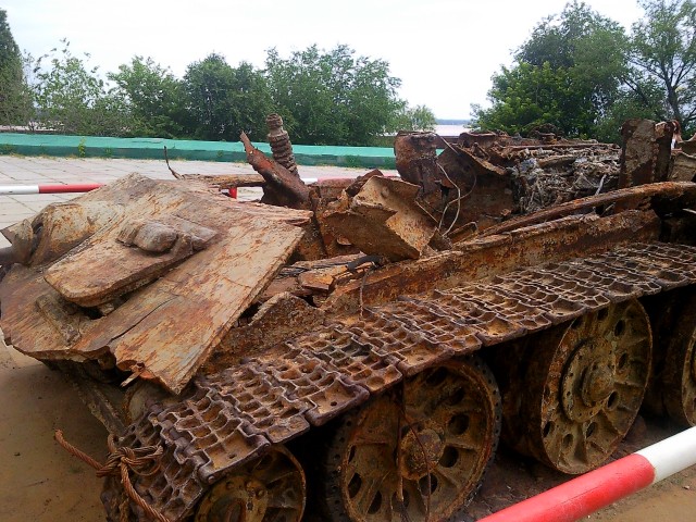 Советский танк поднятый со дна Волги

Просмотров: 838
Комментариев: 0