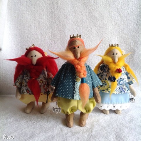 Венценосные гномы)))
Король и королева клана Громодав - Видар Справедливый (в центре) и Анитра Мягкосердечная (справа). Слева заезжая королева клана Рукопут - Адамина))))

Просмотров: 4570
Комментариев: 0