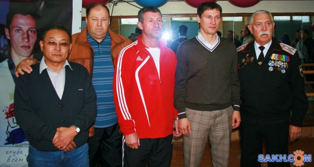 Встреча Сахалинских любителей бокса с Олегом Саитовым
Фотограф: сынок

Просмотров: 1471
Комментариев: 0