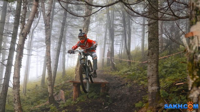 downhill biker  3