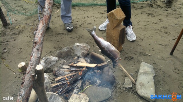 Кормление духа моря
Фотограф: Cater
Жарено-печено-вялено-обкуреная по нанайски рыбка, кто то пробовал?

Просмотров: 3429
Комментариев: 0