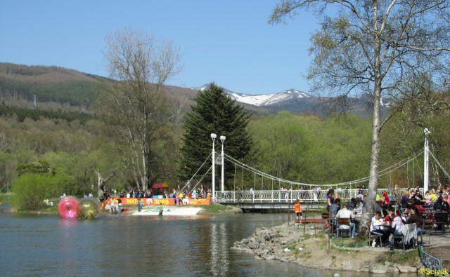 Теплый майский день
Фотограф: АС-2й

Просмотров: 1538
Комментариев: 0