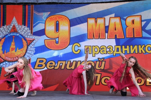 2017-05-09(85)
Фотограф: д_а_в

Просмотров: 2849
Комментариев: 0