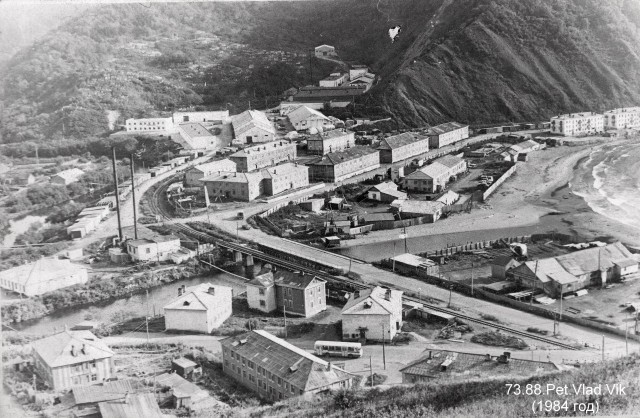 Невельск в прошлом  (Южный распадок).   1984  год.

Просмотров: 2203
Комментариев: 0
