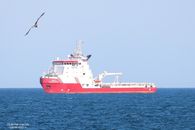 ИВАН  СИДОРЕНКО.  (IMO  9624213,  MMSI  273413540,  CS  UHLC).   Порт  Холмск.
Фотограф: 7388PetVladVik

Просмотров: 1569
Комментариев: 0