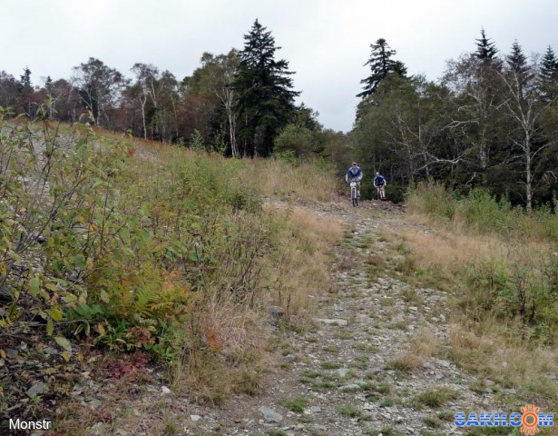 2011-10-01-bike-uphill1