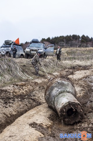 Однажды он домой принес такое, Что мама с папой плакали навзрыд.
Фотограф: фотохроник

Просмотров: 2407
Комментариев: 0