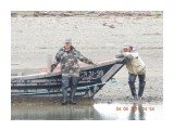Название: DSCN1056
Фотоальбом: Разное
Категория: Люди
Описание: лодка с номером на реке фирсовке ее привезла машина которая и села на мосты

Просмотров: 980
Комментариев: 0